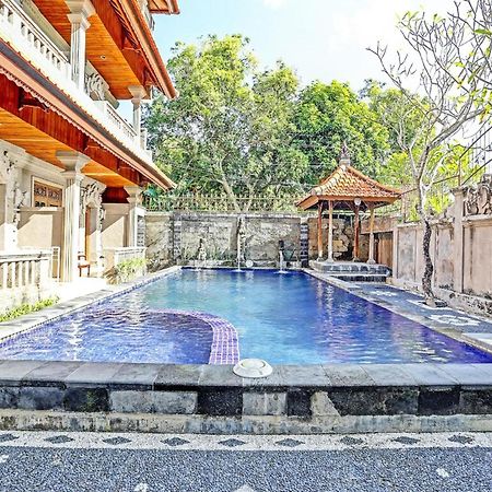Oyo Collection O 91125 Puri Dewa Bharata Hotel Jimbaran Exterior foto